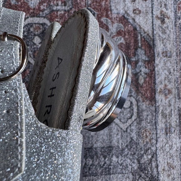 VTG ASHRO Womens Silver Glitter Mesh Slingback Heels Sandals Shoes 9.5W Church - Picture 3 of 10